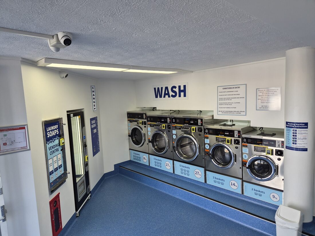 Dexter 36kg washing machine, 8 baskets